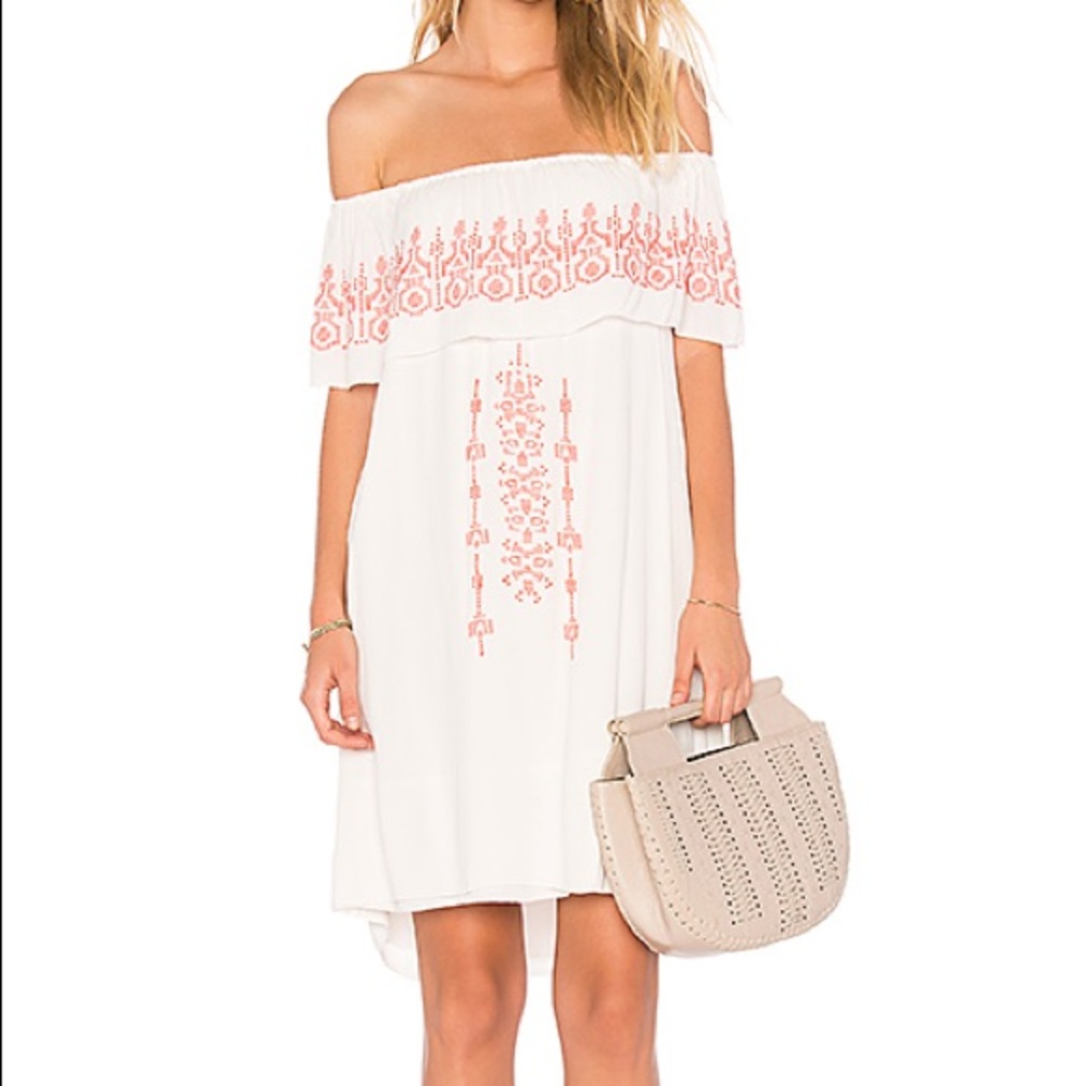 SANCTUARY LULU OFF THE SHOULDER DRESS LIGHT DUNE